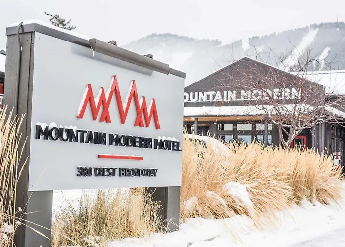 Motel Mountain Modern Hole
