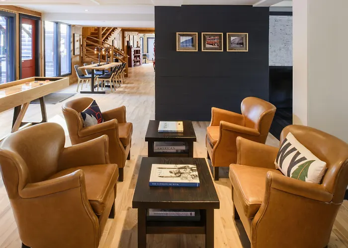 Mountain Modern Hole Motel 3*
